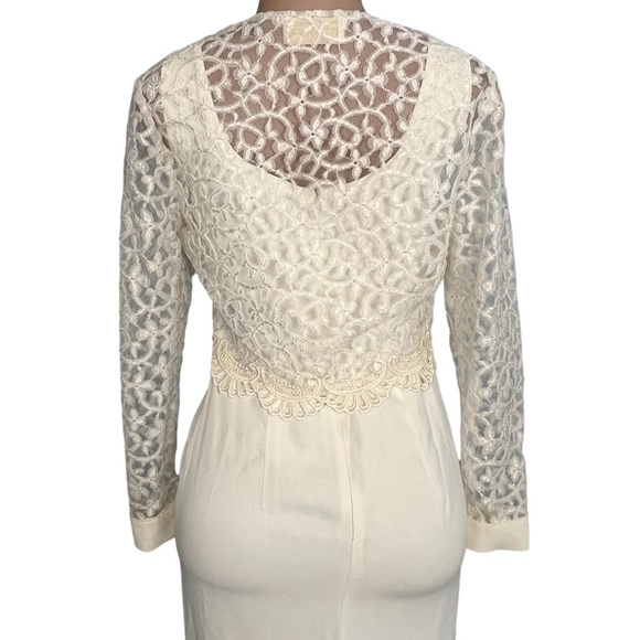 Scott McClintock Vintage Ivory Wedding Dress - Picture 12 of 14